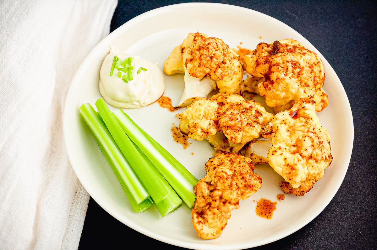 Spicy Cauliflower  and dip